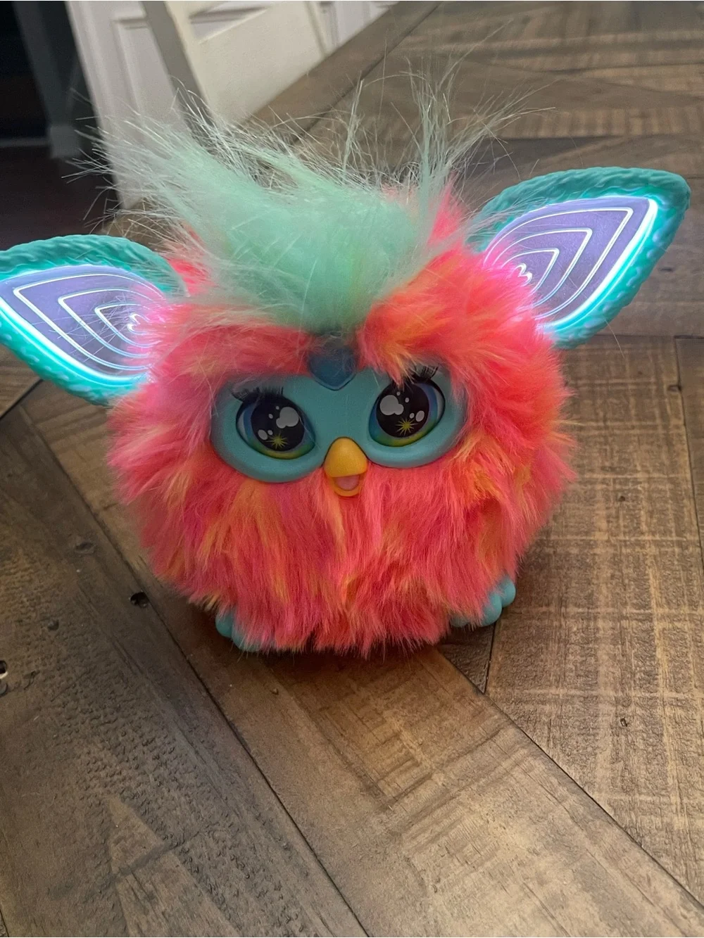 Furby Coral 2023 Electronic Plush - Moving Light Up Ears